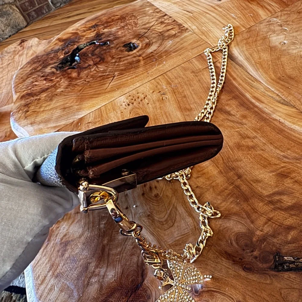 Louis Vuitton vintage 1996 Sarah monogram wallet converted Crossbody - Picture 5 of 17